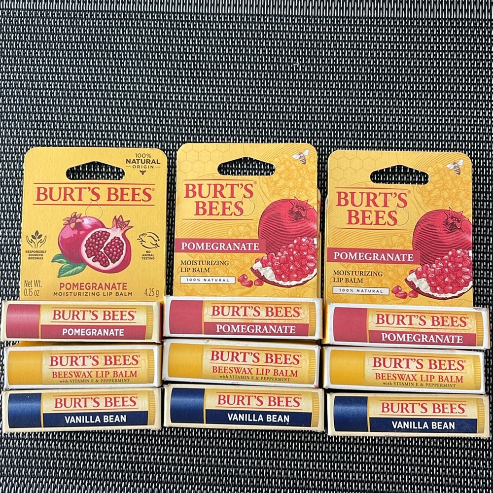 Burt’s Bees beeswax lip balm bundle